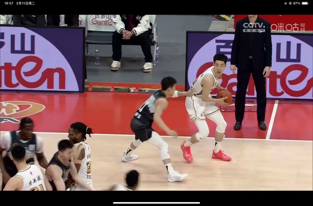 吉林队不敌广东，战绩下滑受困