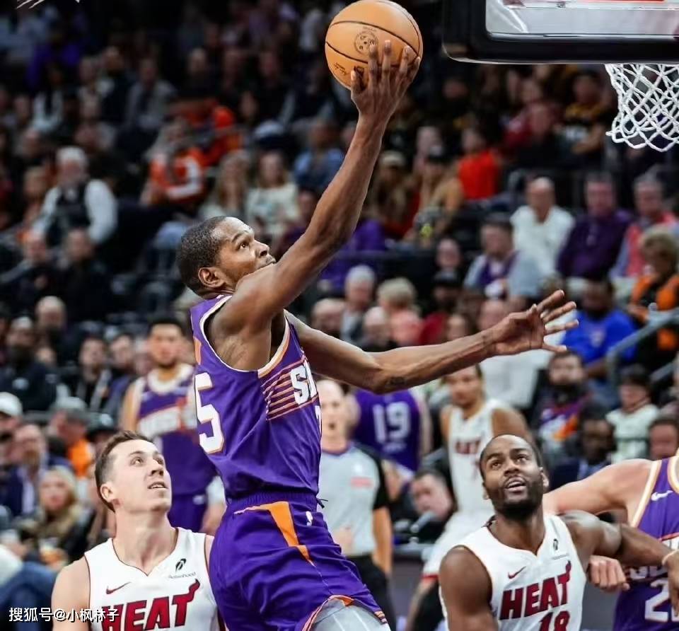 热火队战胜太阳队，双核表现出色赢下胜利的简单介绍