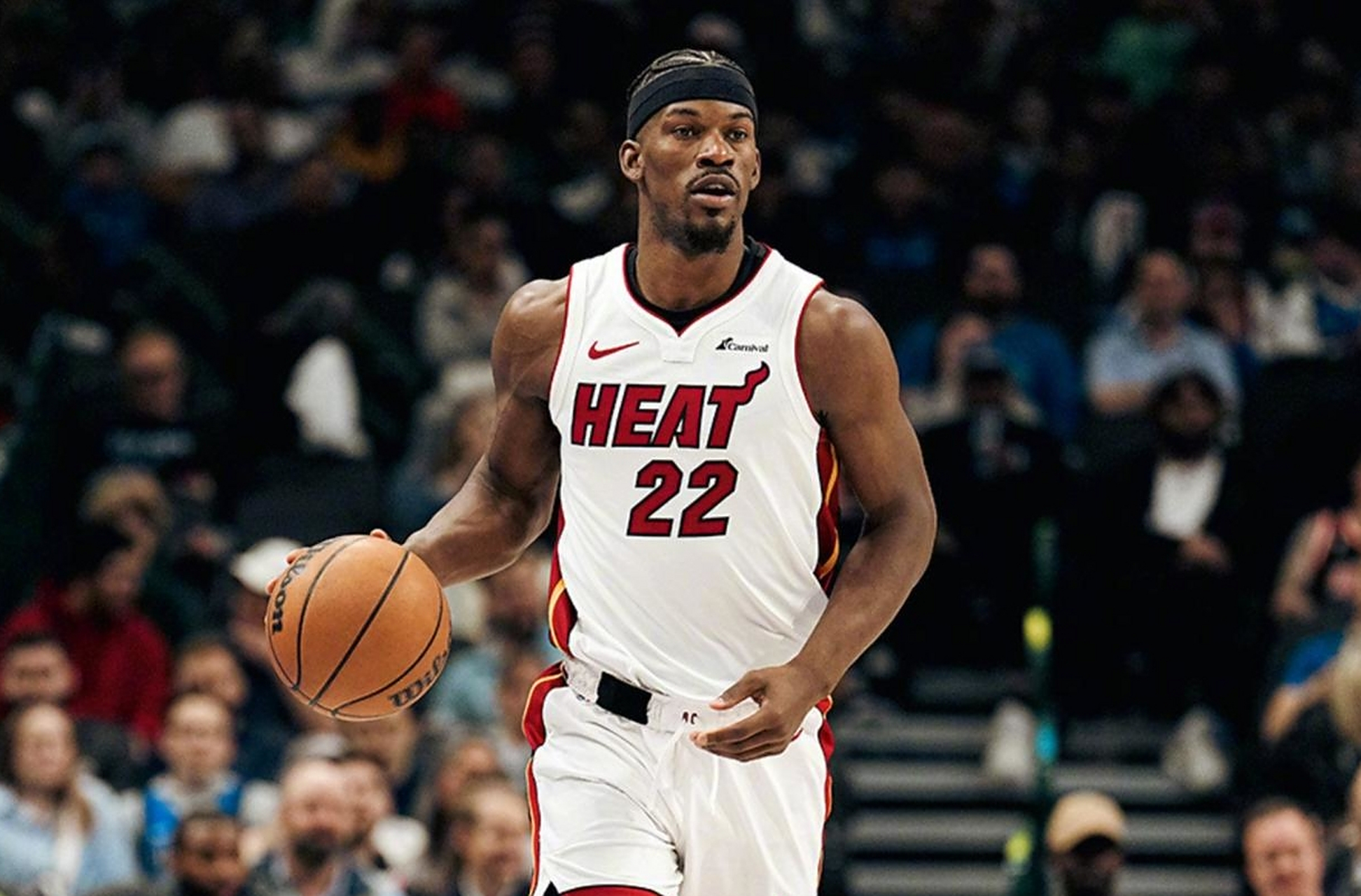 热火队战胜太阳队，双核表现出色赢下胜利的简单介绍