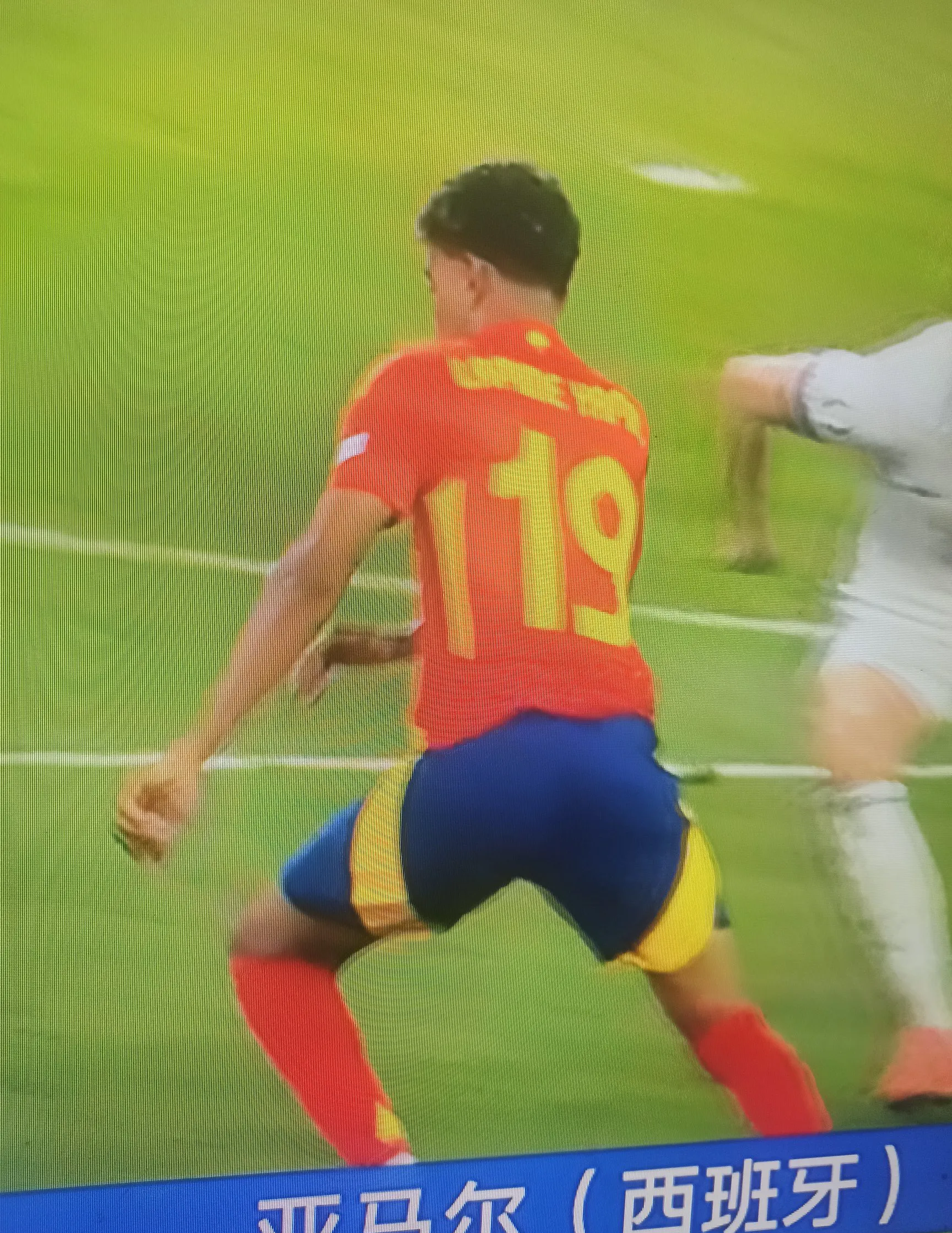 包含赫罗纳主场胜负艰难，小胜马略卡的词条