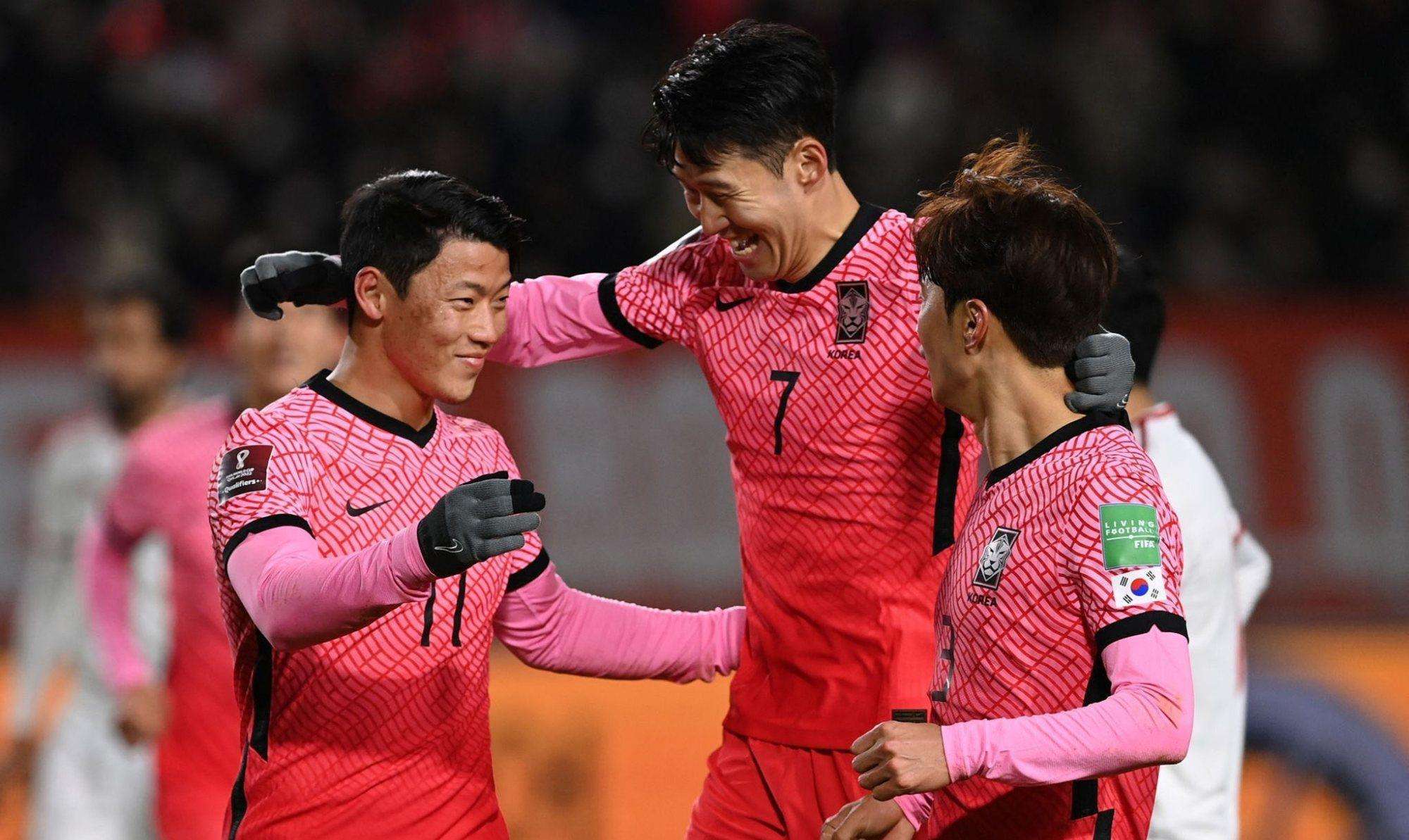 意大利队遭遇黑马韩国队逆转,遭逆转 意大利队遭遇黑马韩国队逆转,遭逆转