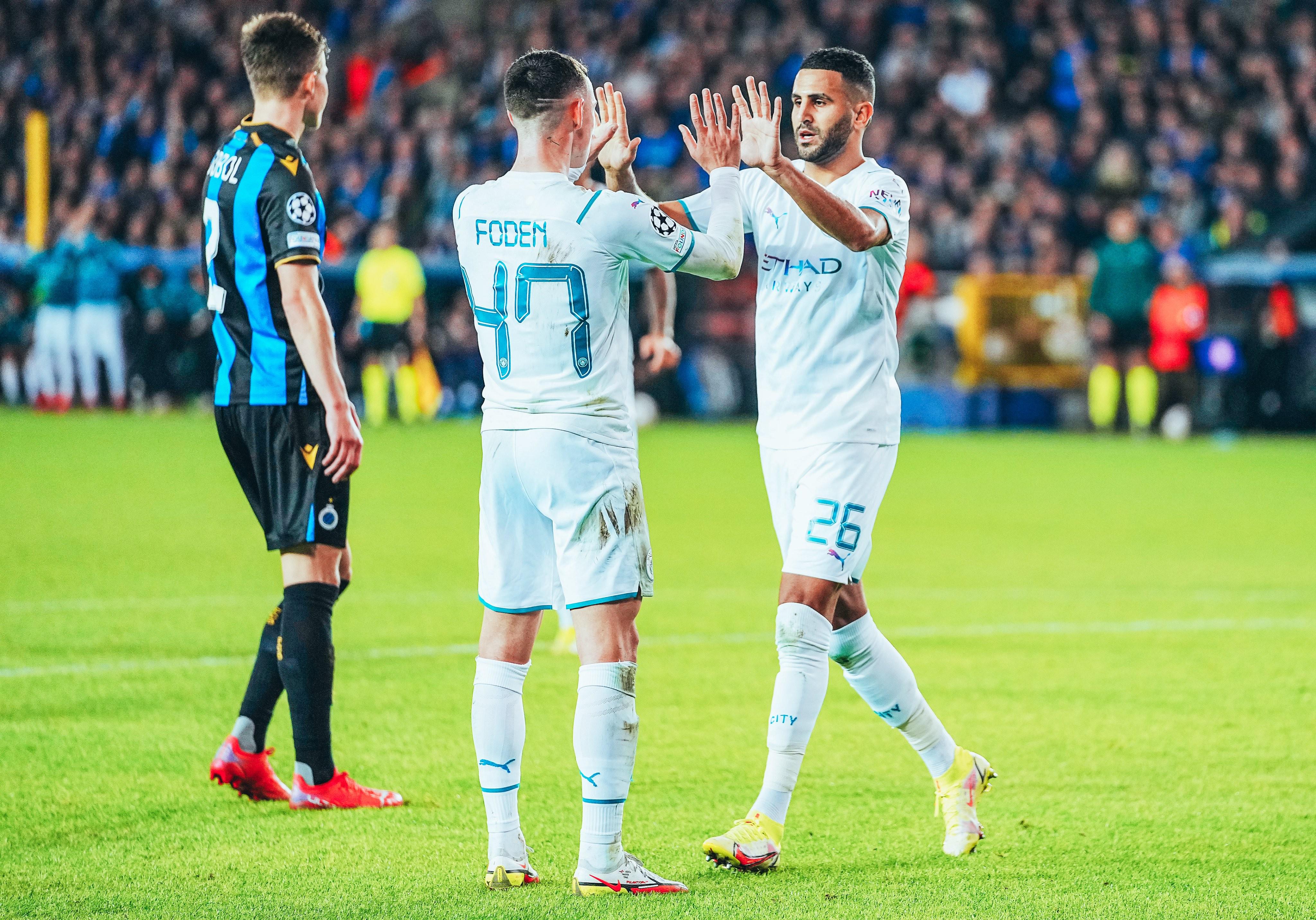 关于曼城完胜对手,跻身四强赛事的信息 关于曼城完胜对手,跻身四强赛事的信息