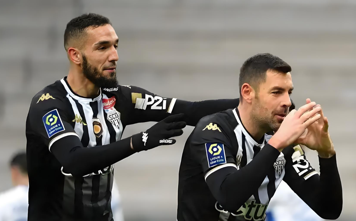 摩纳哥客场击败南特,继续保持不败纪录 摩纳哥客场击败南特,继续保持不败纪录