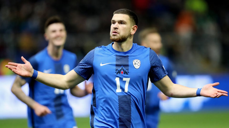 斯洛文尼亚队在欧预赛中获胜