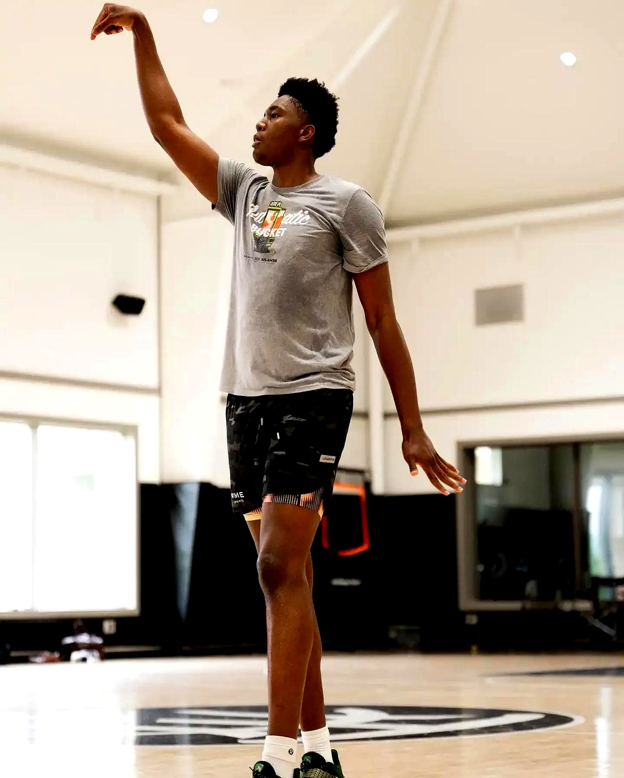 火箭球员发挥不佳,备受质疑 火箭球员发挥不佳,备受质疑