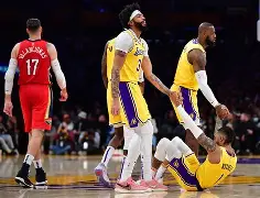 湖人力克开拓者,取得三连胜 湖人力克开拓者,取得三连胜