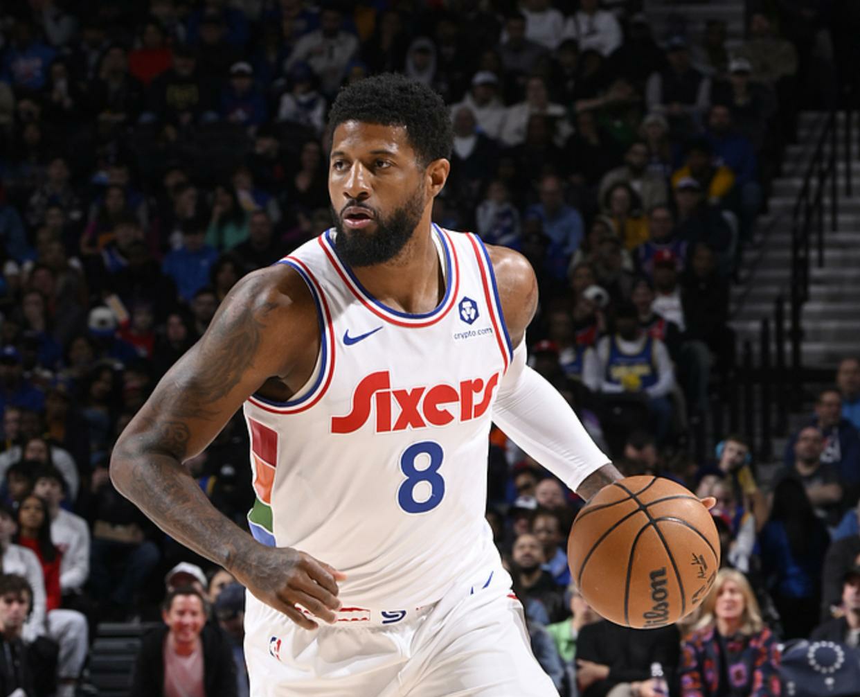 关于快船惊险战胜76人，紧追西部前列的信息