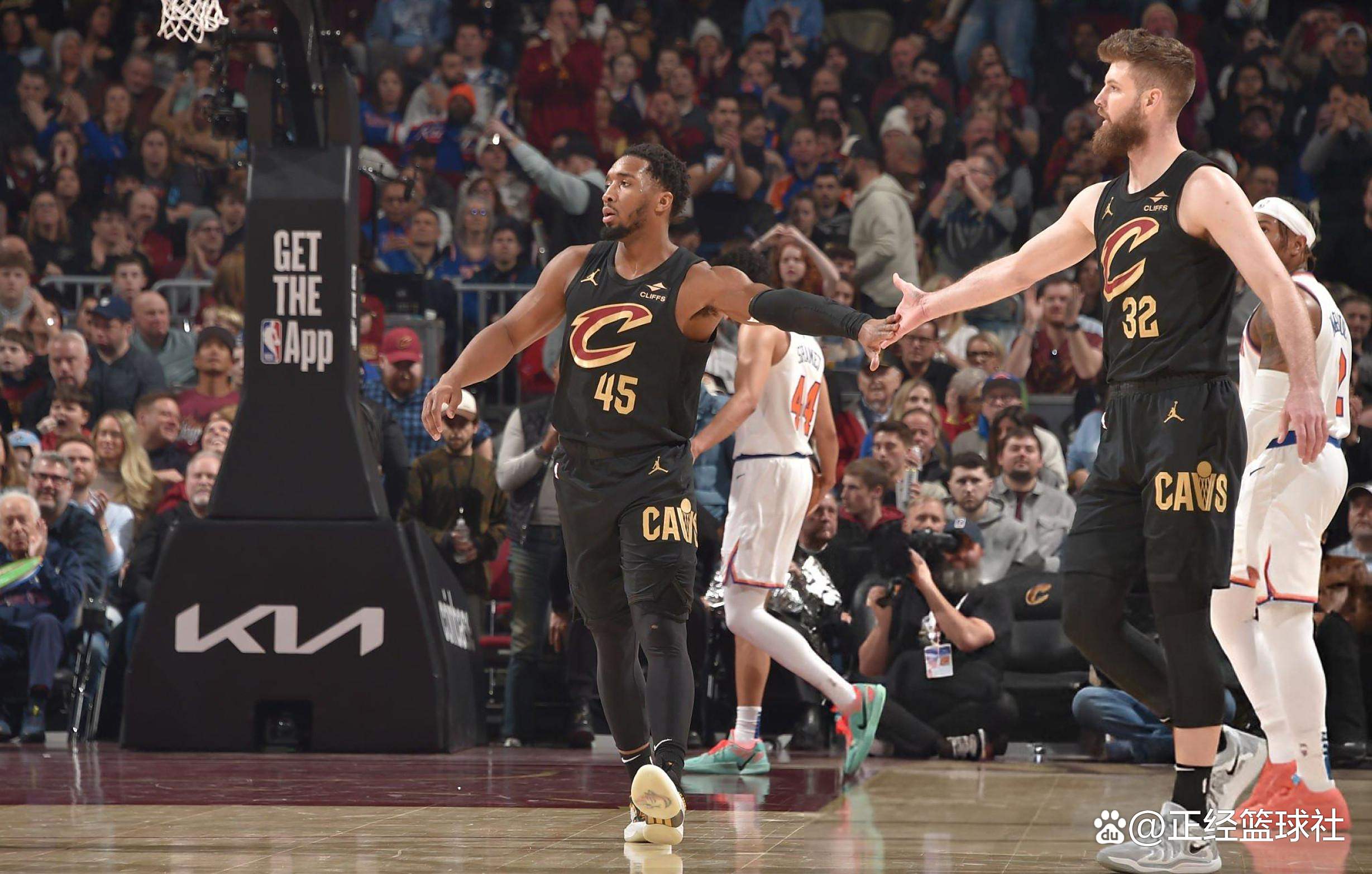 包含骑士客场不敌步行者,维斯布鲁克率队取胜的词条 包含骑士客场不敌步行者,维斯布鲁克率队取胜的词条