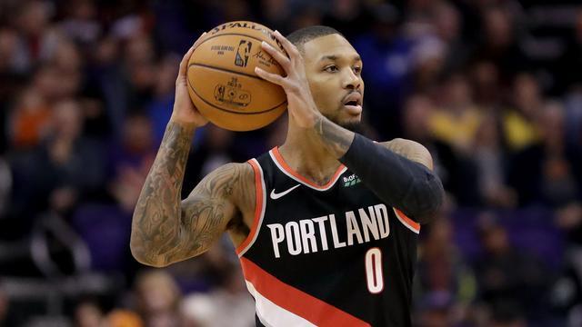 深圳队逆转爵士，利拉德点燃赛场的简单介绍